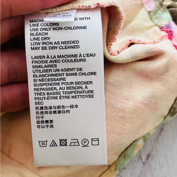 Urban Outfitters Amour Floral Cap Sleeve Cropped Top Size XS NWOT - Picture 7 of 9